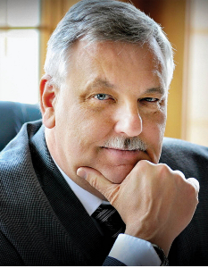 Dr. Richard Knowlton Dr. Richard Knowlton